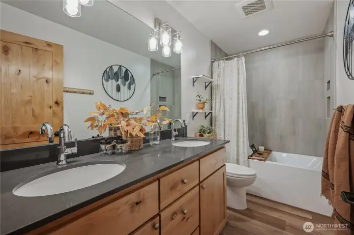 Top Floor Bath