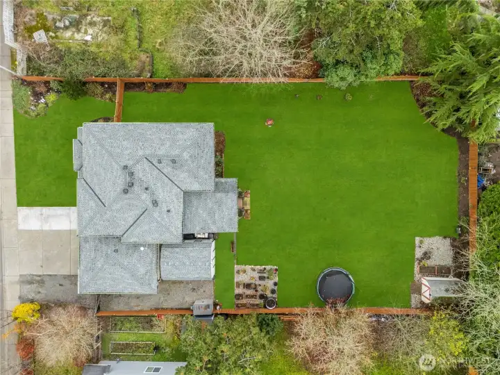 Massive 1/4+ acre lot with DADU potential