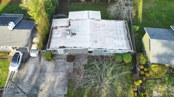 Front and Back of Fully Fenced Lot.