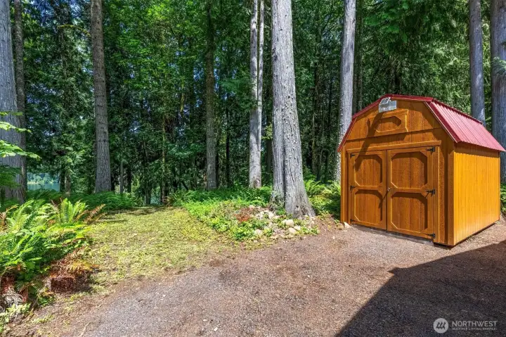 Hickory shed for added storage