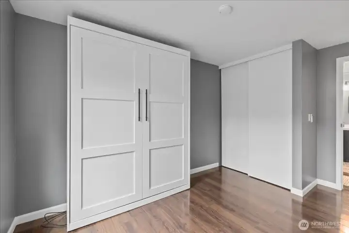 2nd bedroom with murphy bed