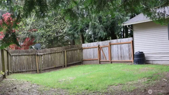 Fully fenced in back yard