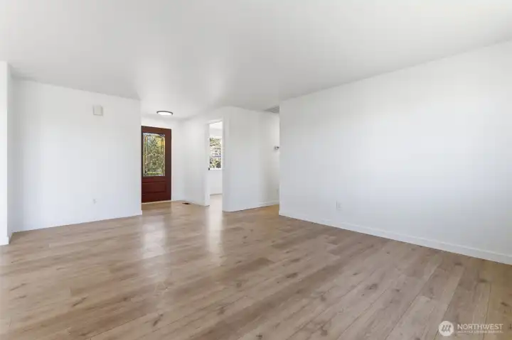 Spacious living room