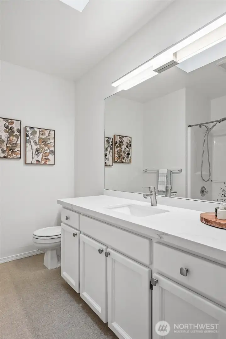 Upper level bath