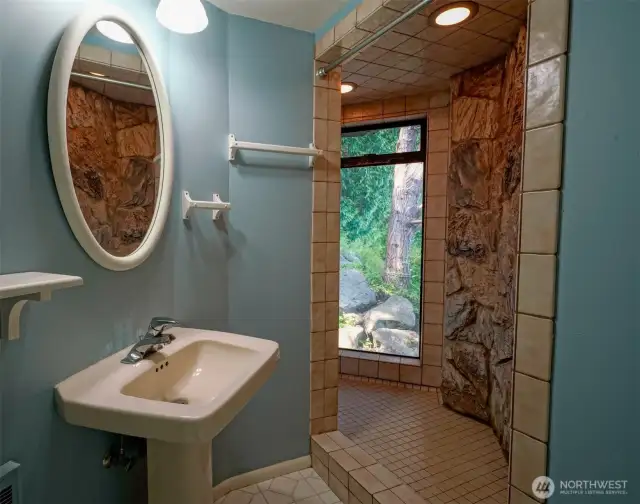 Main floor bathroom.