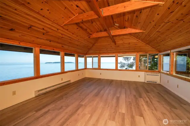 Bonus Room.