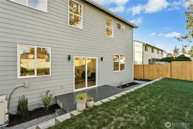 This is the back of building and backyard of unit A, unit B backyard is almost identical