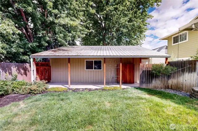 Covered Patio off 20x30 Garage/Shop