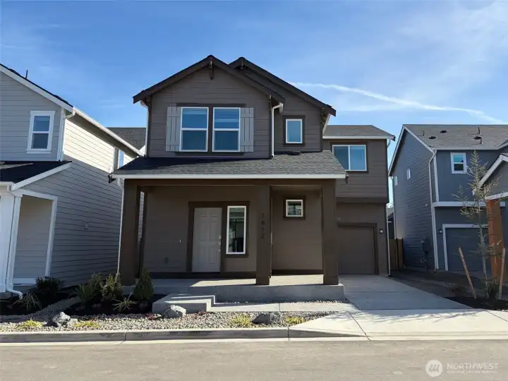 Photos are for representational purposes only. Colors and features may vary.