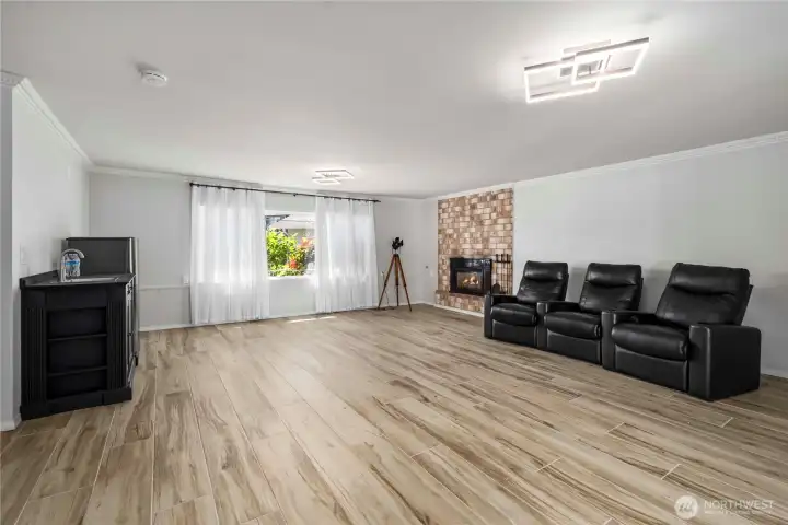 lower fam rm  main house