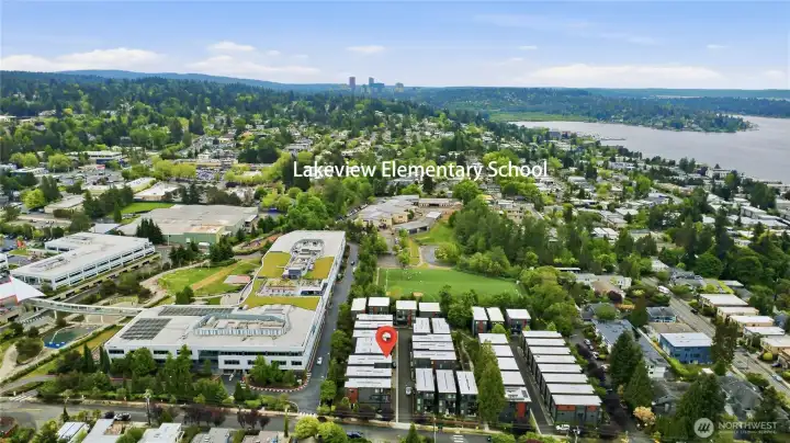 Walk to sports court, school and grocery store