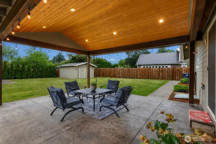 Just what you've been looking for! Large covered back patio right off the kitchen and dining outside is a breeze Just what you've been looking for! Large covered back patio right off the kitchen and dining outside is a breeze