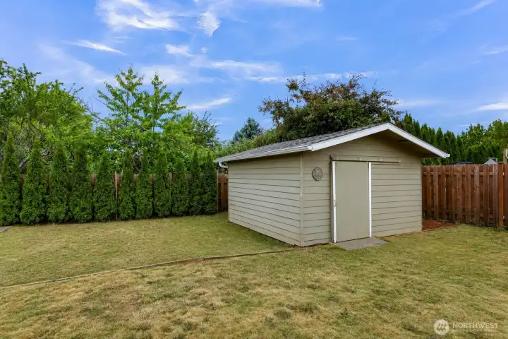 Shed is larger than expected and has power Shed is larger than expected and has power