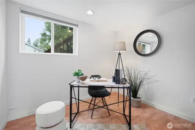 Office / Flex Space