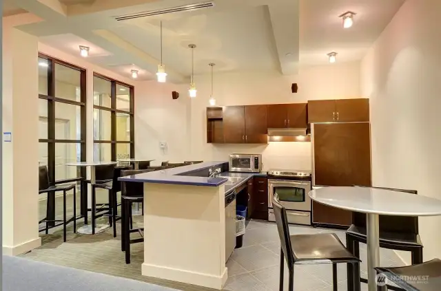 Community room with full kitchen