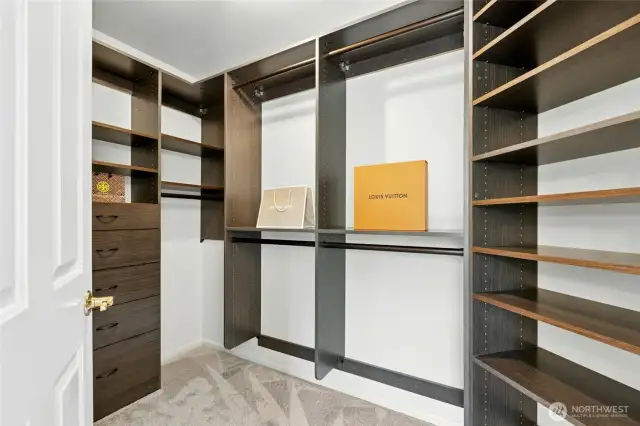 Walk-in Closet