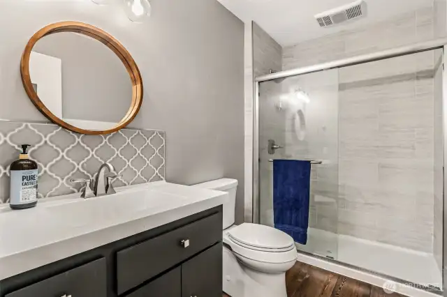 3/4 bath on main
