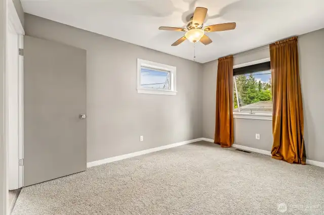 2nd bedroom up