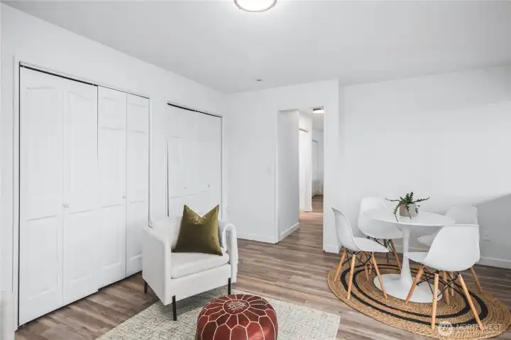 Guest suite on lowest level.