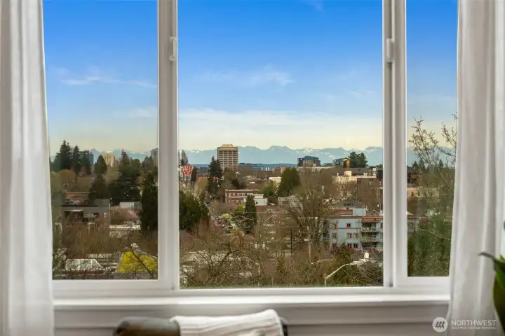 Views overlooking Wallingford from the living room.