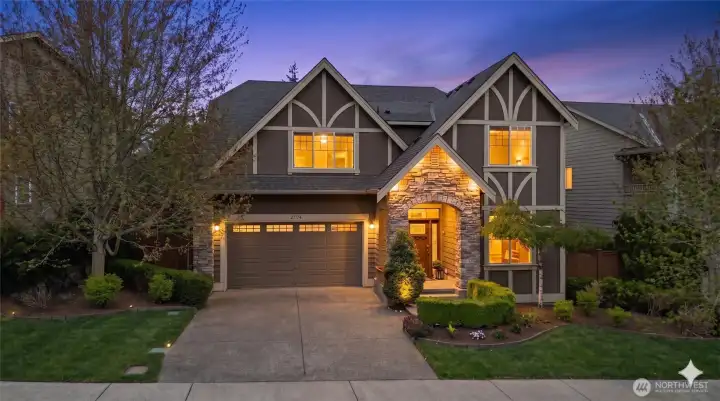 Welcome to one of Trossachs’ finest homes in Sammamish, WA