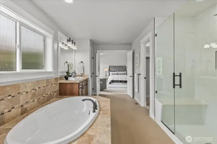 New Frameless Shower - A luxurious detail that elevates the everyday.