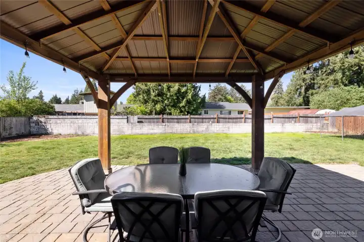 great entertaining area