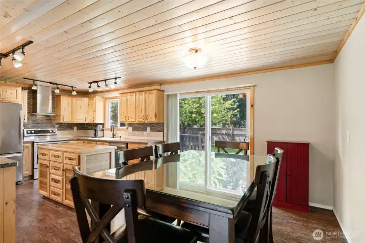 Dining Rm