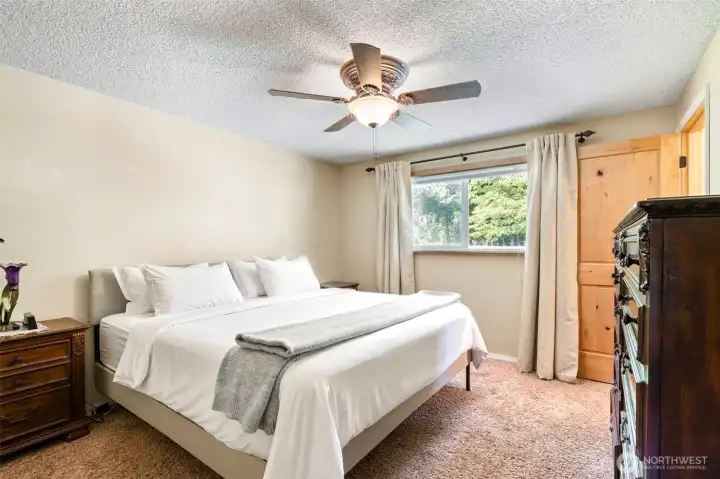 Primary Bedroom-(Bed virtually made)
