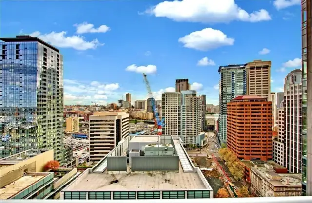 Actual views facing south from this spacious 30th floor one bedroom plus den!!