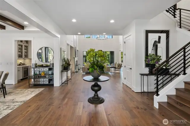 This is an example of a completed home. Features, materials, and selections may vary by home and are subject to change without notice. Buyers are encouraged to verify all selections and specifications to their satisfaction.
