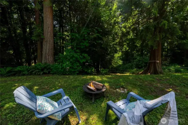 Imagine enjoying your own enchanted forest just minuets from Fairhaven and the Inter Urban trail system.