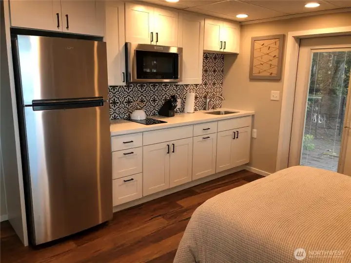 Lower level 2nd kitchen