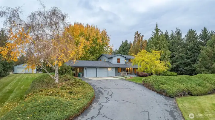 Wonderful home and shop on 1.3 acres!