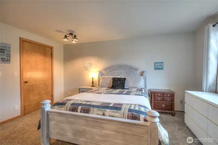 Main house primary suite