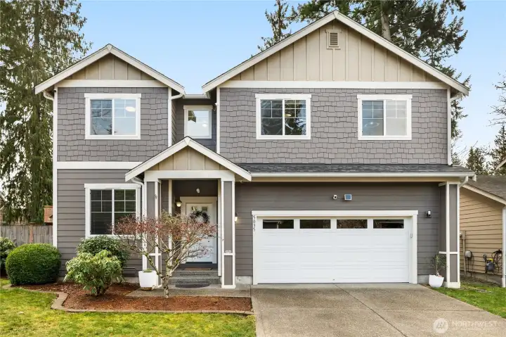 Welcome to 5035 NE 2nd Court