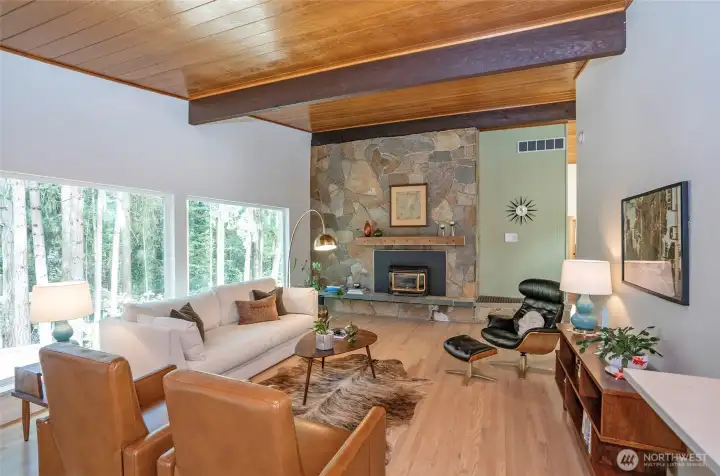 Curated midcentury design