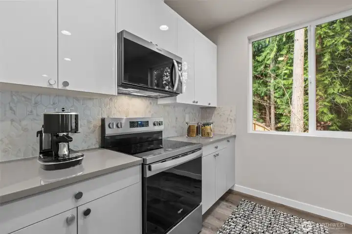 Photos have been virtually staged and are not exact replicas of the rooms in the home. Floorplan may be flipped and color schemes may vary, photos serve as visual aid only. Photos have been virtually staged and are not exact replicas of the rooms in the home. Floorplan may be flipped and color schemes may vary, photos serve as visual aid only.