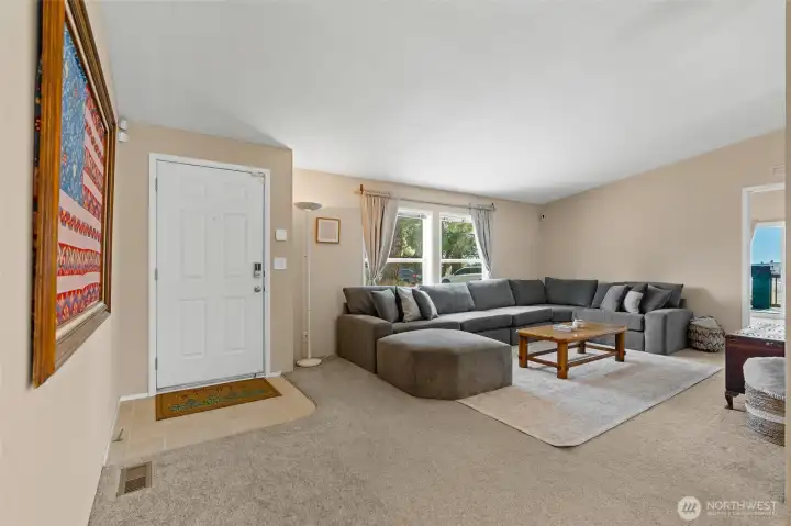 Spacious front room