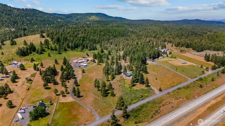 Easy access to I-90