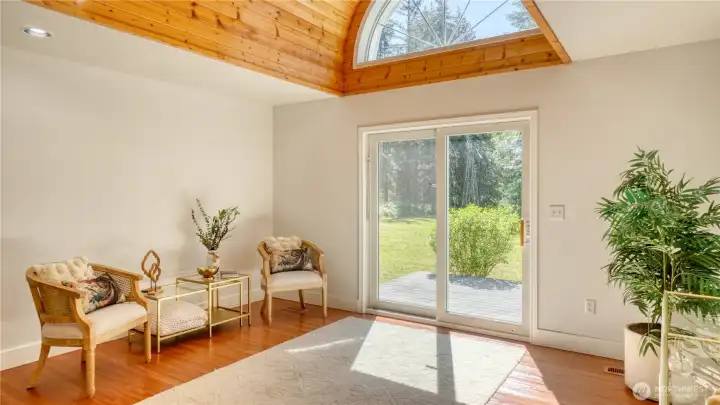 Sliding door leading to back deck