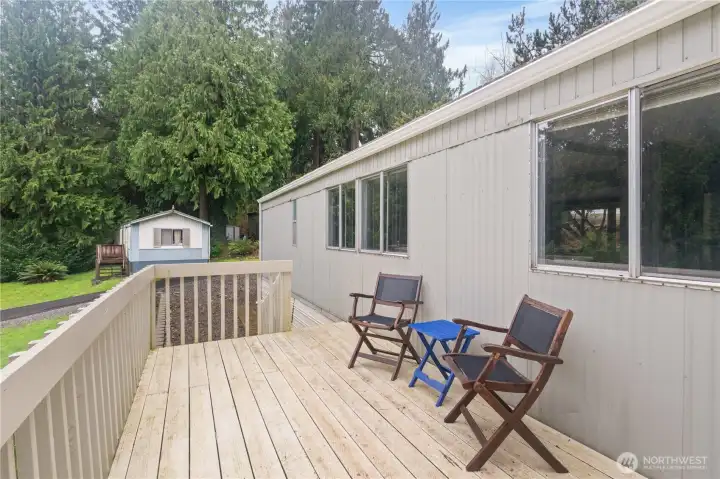 Private outdoor deck perfect for relaxing, entertaining, or enjoying the peaceful surroundings. Private outdoor deck perfect for relaxing, entertaining, or enjoying the peaceful surroundings.