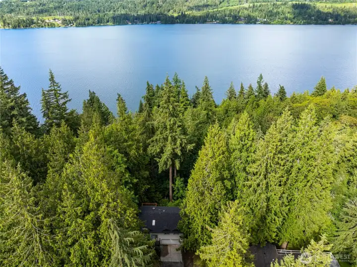 Just minutes from Lake Whatcom! Just minutes from Lake Whatcom!