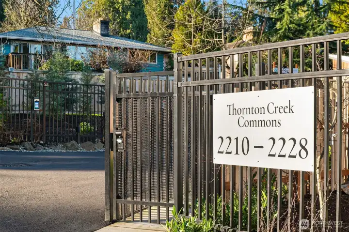 Welcome to Thornton Creek Commons!