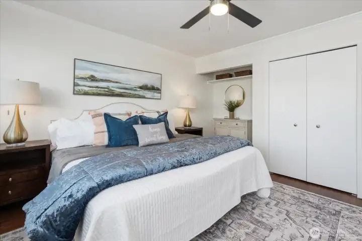 large bedroom with room for an office desk. large bedroom with room for an office desk.