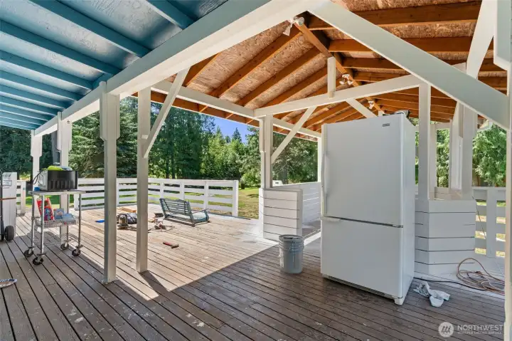Back patio. Appliances will be in home
