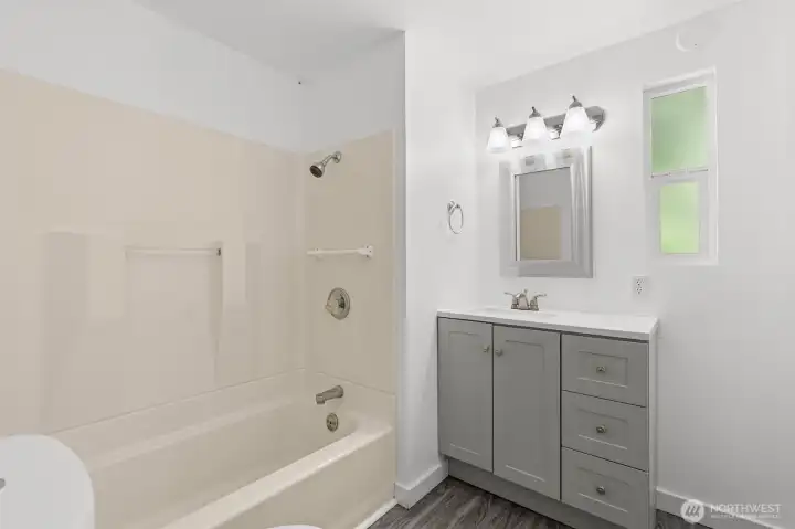 2nd home bath