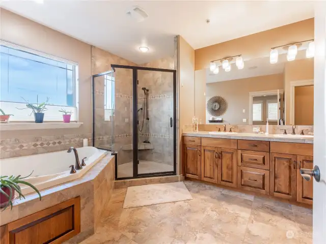 soaking tub, walk in shower