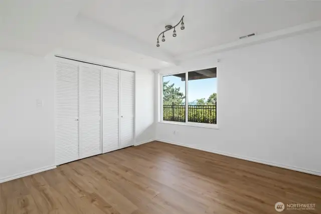 Bonus room on the lower level could be used as a 4th bedroom.