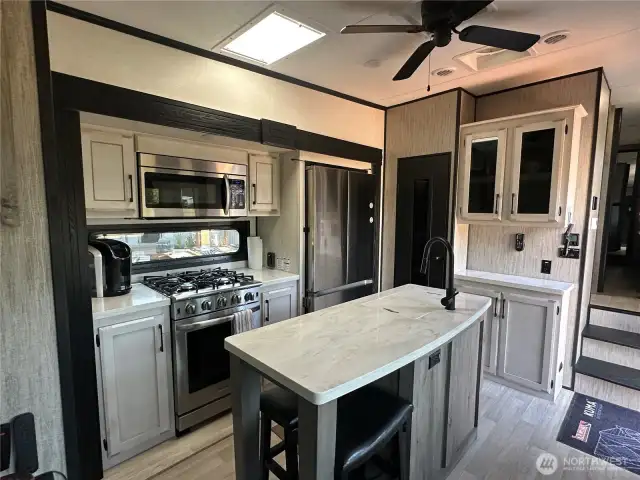 Spacious Kitchen